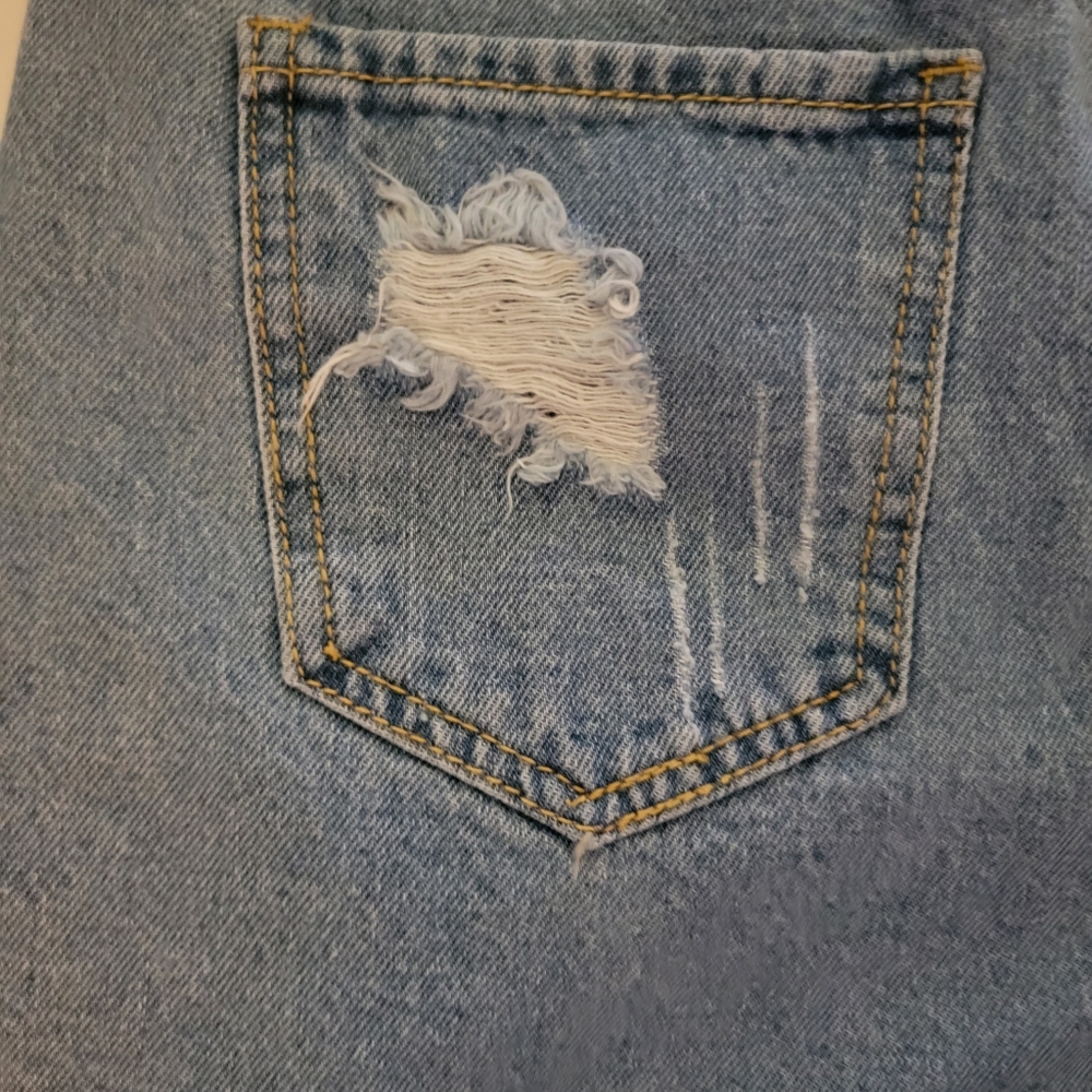 EUC Shein Jean Shorts  Women's SM - Picture 3 of 13